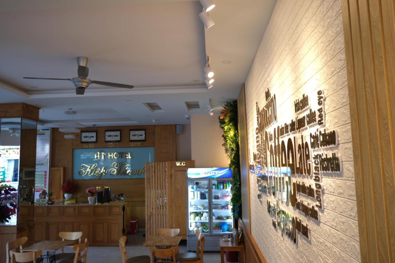 Khach San Hiep Thanh バンメトート エクステリア 写真